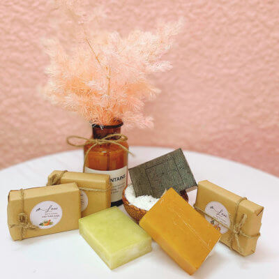 Xà phòng trị mụn lưng